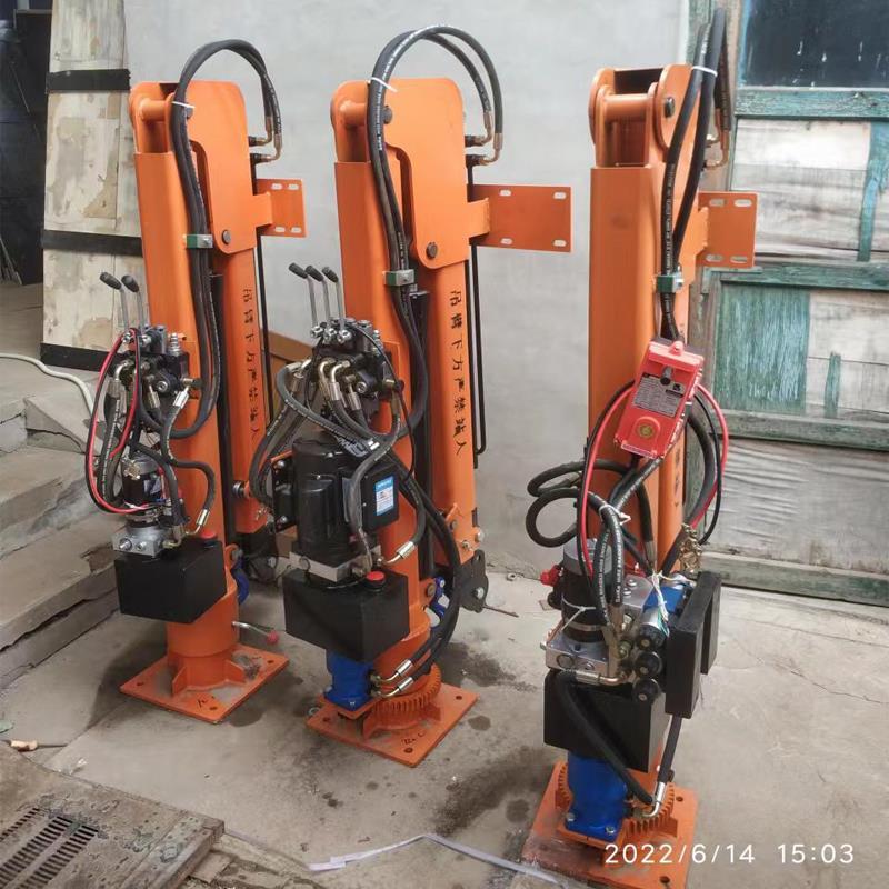 建始县重汽蓝牌随车吊 3.2吨 国六动力强 液压驱动 农用自卸起重机